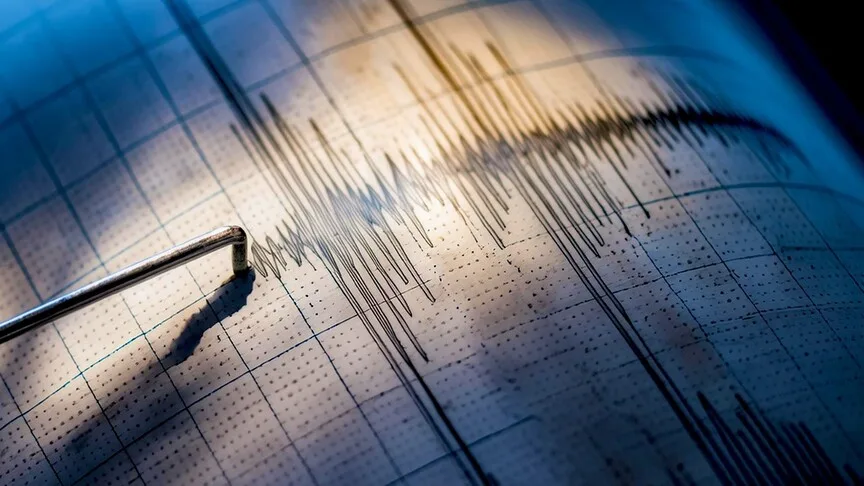 Endonezya'da 5,7 büyüklüğünde deprem meydana geldi