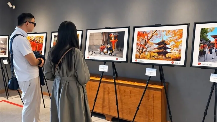 Tokyo'da '70 Yıl Sonra Yeniden Görülen Japonya' fotoğraf sergisi açıldı