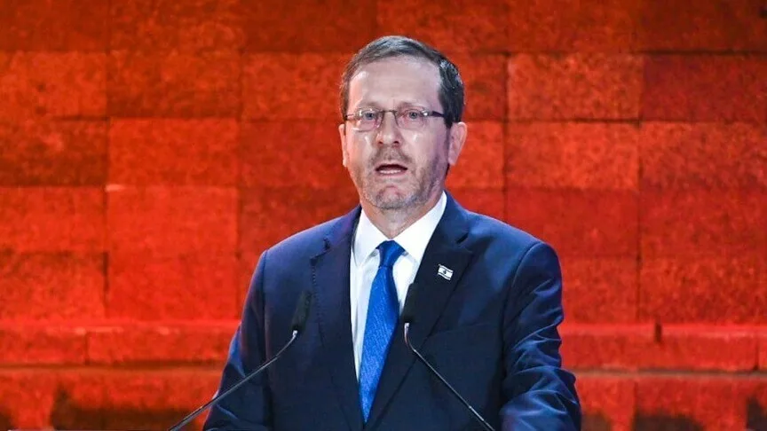 İsrail Cumhurbaşkanı Herzog, yaralı Filistinliyi başından vurarak öldüren askeri affetti