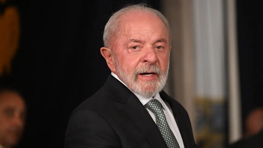 Lula, Trump'ı Brezilya seçimlerine karışmaması konusunda uyaracağını söyledi
