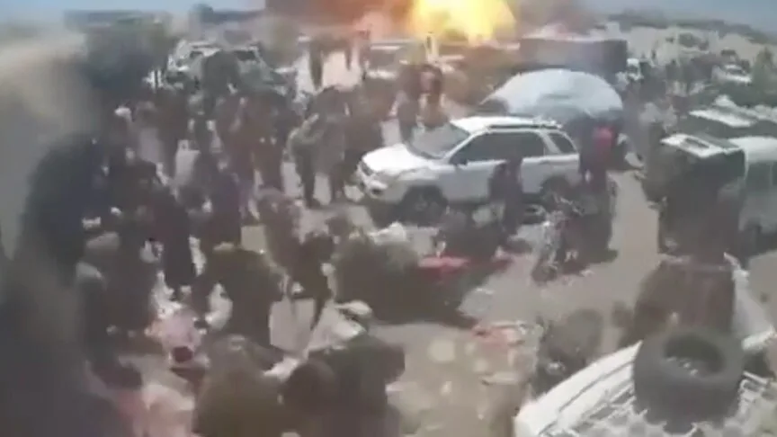 Yemen'in Taiz kentinde halk pazarında patlama meydana geldi