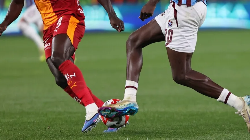 Galatasaray, Süper Lig'de yarın Trabzonspor'a konuk olacak