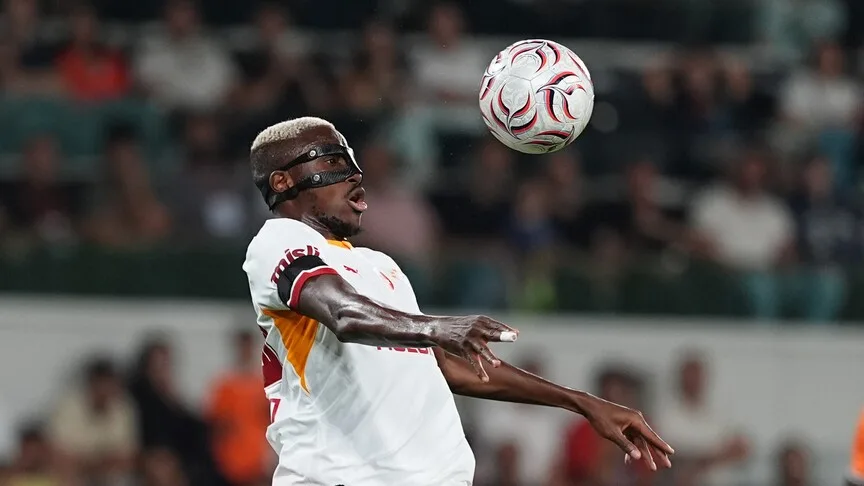 Osimhen, Galatasaray'ın Trabzonspor deplasmanı kamp kadrosunda yok