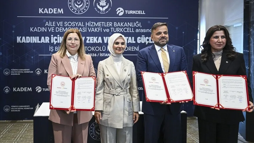 Kadınlar için yapay zeka ve dijital güçlenme işbirliği protokolü imzalandı