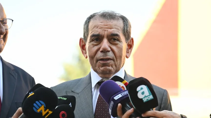 Galatasaray Başkanı Dursun Özbek, teknik direktör Okan Buruk'a desteğini yineledi