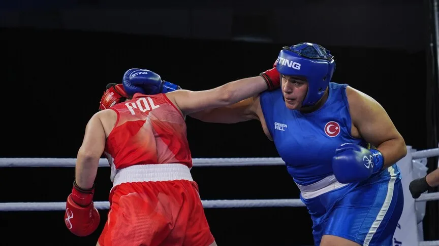 Milli boksör Havvanur Kethüda, Avrupa Boks Şampiyonası'nda nakavtla finale yükseldi