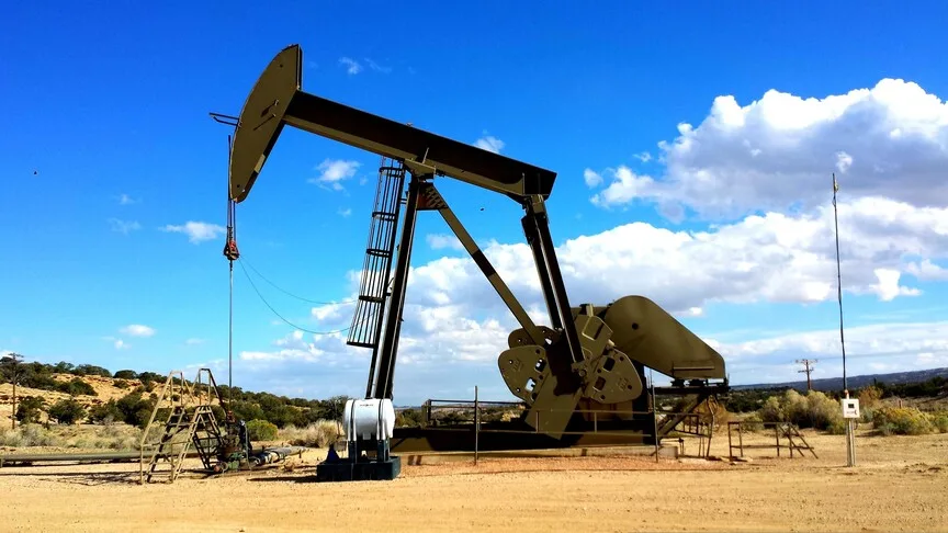 Brent petrolün varili uluslararası piyasalarda 108,06 dolardan işlem görüyor
