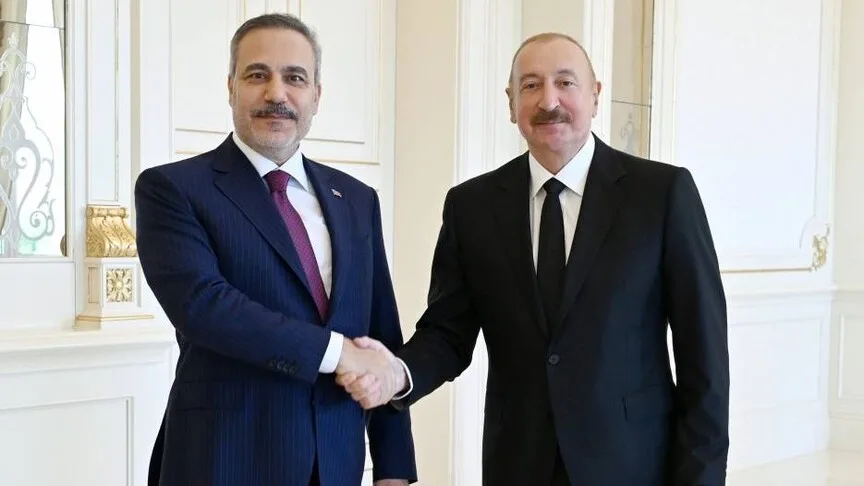 Azerbaycan Cumhurbaşkanı Aliyev, Dışişleri Bakanı Fidan'ı kabul etti