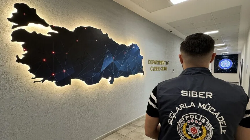 Siber suç operasyonlarında 150 şüpheli yakalandı, 76'sı tutuklandı