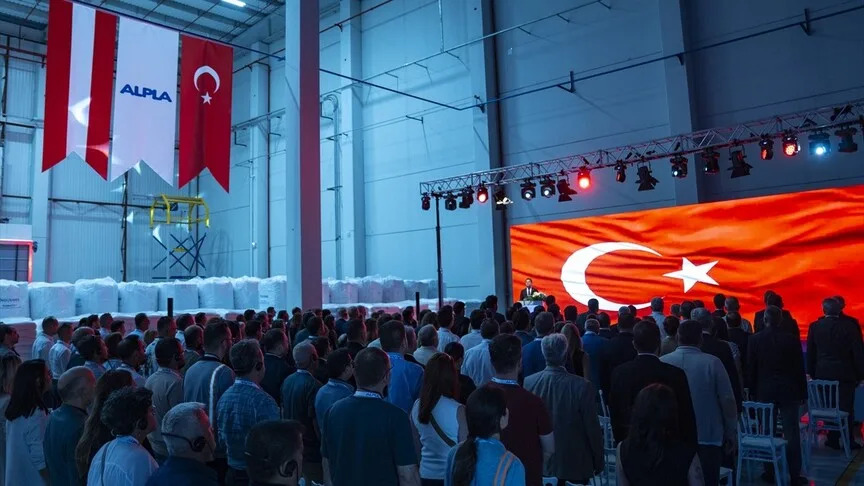 ALPLA, İzmir Tire'de 20 milyon avroluk üretim tesisini hizmete aldı