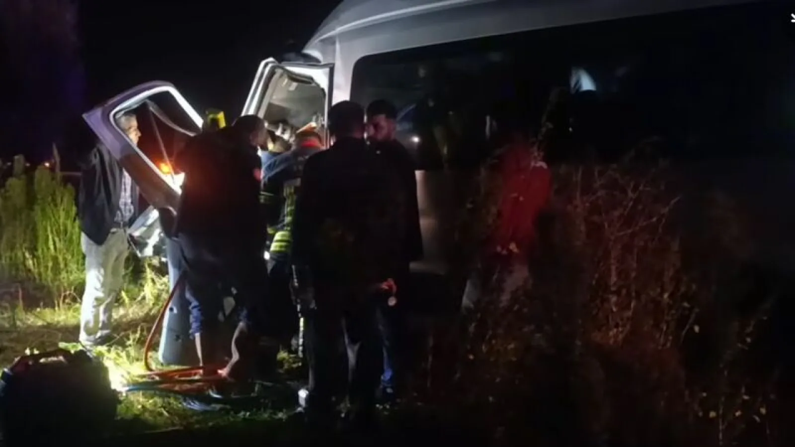 Kayseri'de feci kaza: 1 ölü, 15 yaralı
