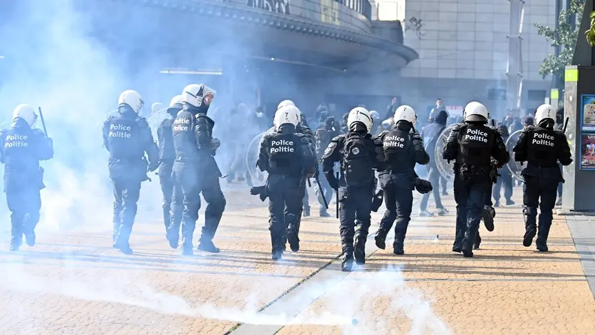 Belçika'nın Liege kentindeki protestolarda 45 kişi gözaltına alındı