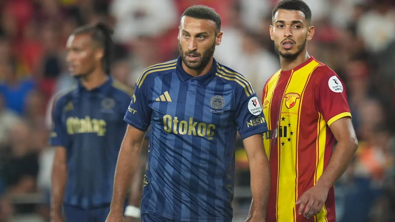 Cenk Tosun'dan Fenerbahçe kariyeriyle ilgili itiraf: 'Başka bir büyük camiaya gitmem...'