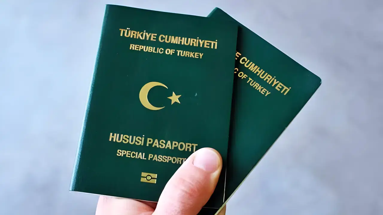 Milyonlarca kişiyi ilgilendiriyor... Almanya'dan çok konuşulacak 'yeşil pasaport' kararı: Havalimanından geri çevrildi!