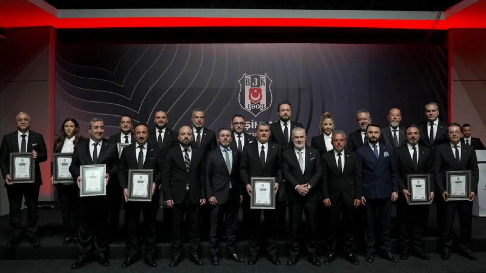 Beşiktaş'ta görev dağılımı yapıldı