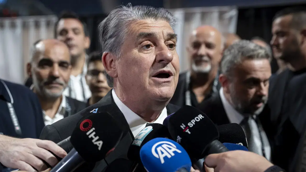 Trabzonspor maçı öncesi... Beşiktaş Başkanı Serdal Adalı'dan hakem mesajı!