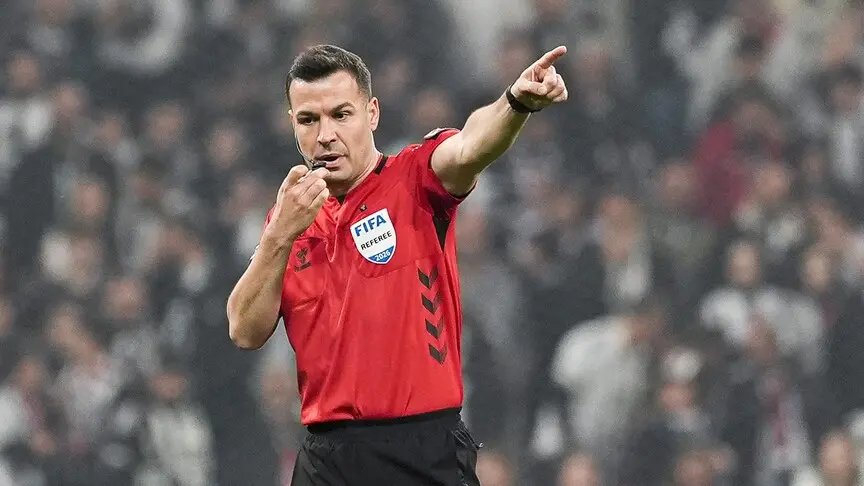Süper Lig'de 8. hafta maçlarını yönetecek hakemler açıklandı