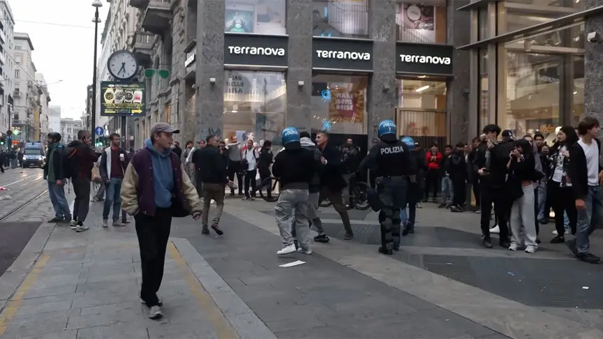 Milano'da devam eden şiddet olaylarında 160 kişi gözaltına alındı