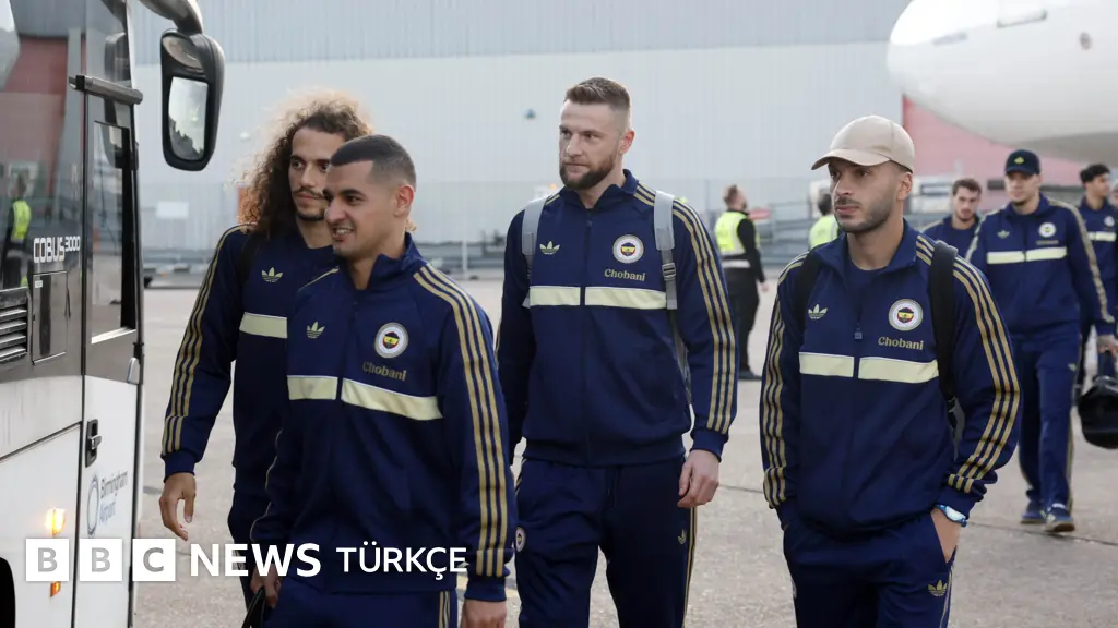 Fenerbahçe, Şampiyonlar Ligi'nde Aston Villa'ya konuk oluyor