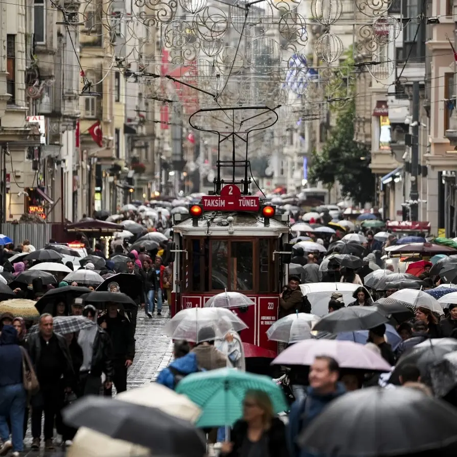 AKOM uyardı: İstanbul'da yarın kuvvetli sağanak yağış bekleniyor