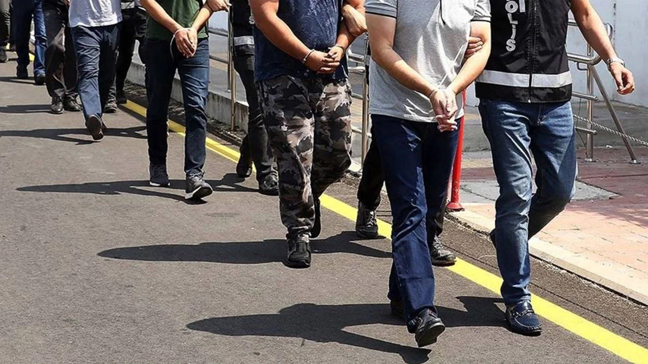 Fon soruşturmasında 2 çağrı merkezine operasyon: 95 şüpheli gözaltına alındı