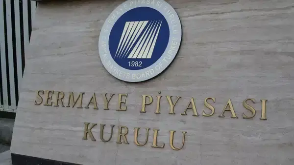 SPK'den yeni karar: Üç yatırım kuruluşunun faaliyetleri durduruldu