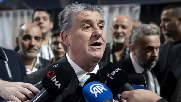 Beşiktaş'tan derbi tepkisi: 'Türk spor tarihine geçecek bir çifte standart'
